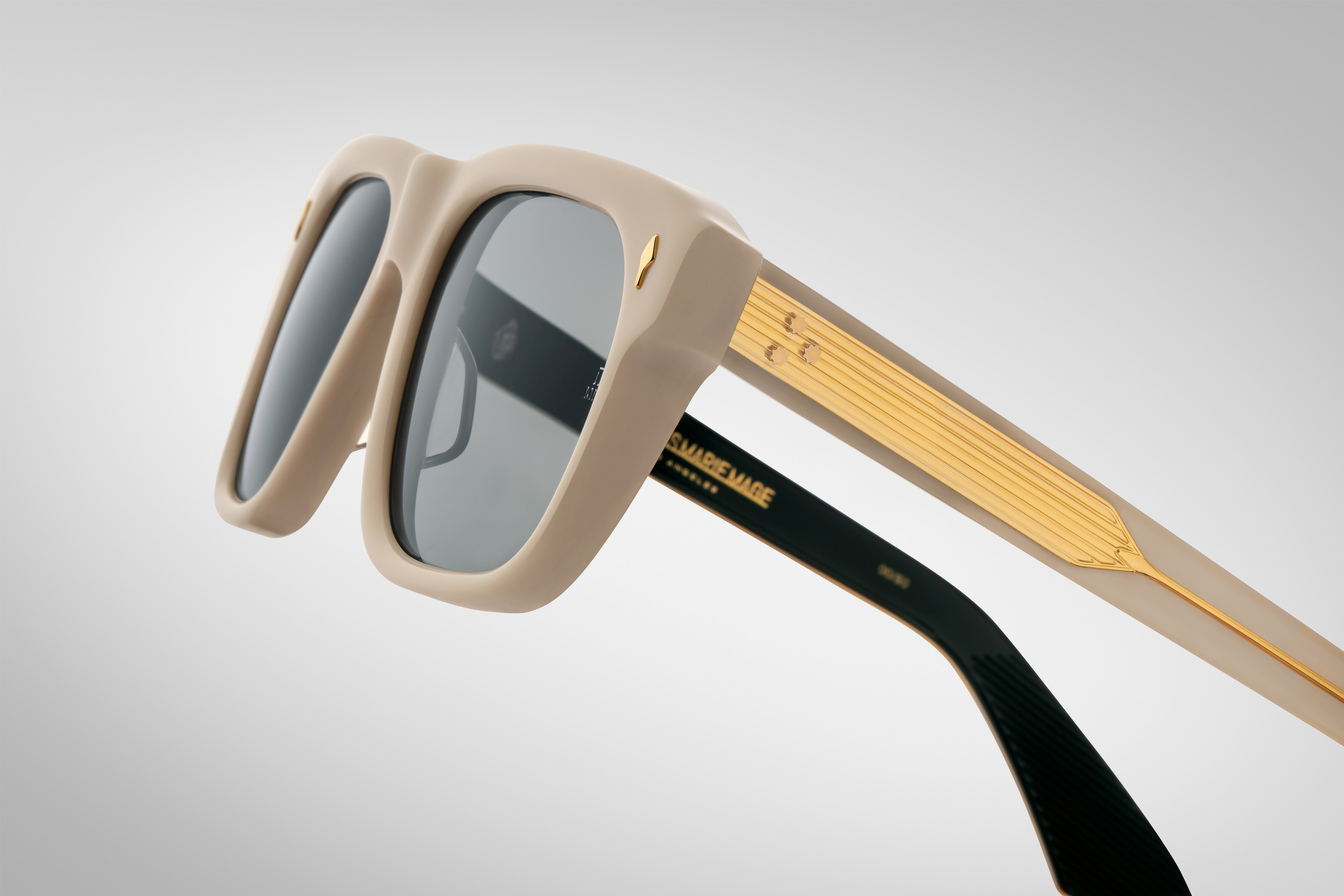 YVES – Jacques Marie Mage